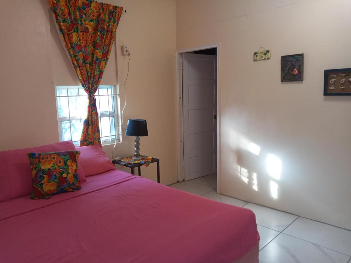 Barefoot Beach Belize Caye Caulker Exterior photo