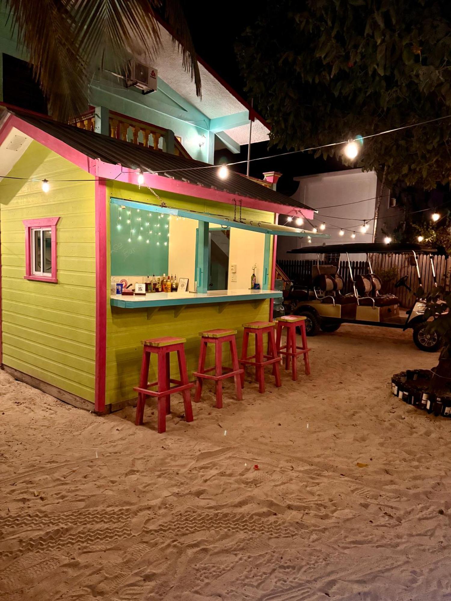 Barefoot Beach Belize Caye Caulker Exterior photo