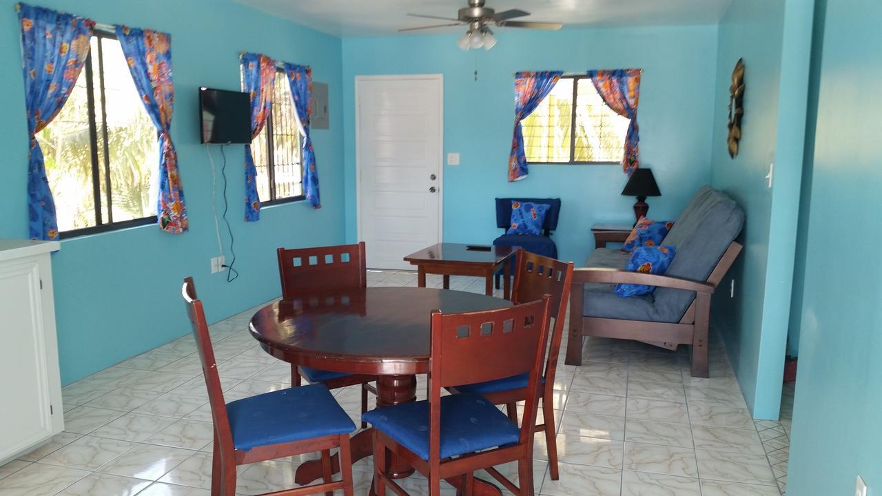 Barefoot Beach Belize Caye Caulker Exterior photo
